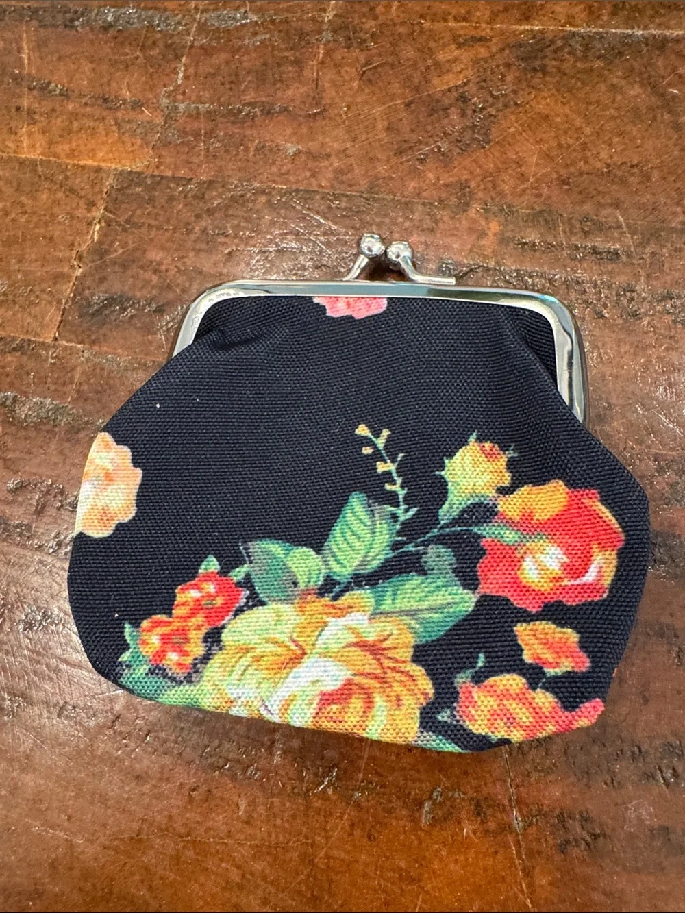 Floral Clasp Coin Purse - Red, Pink, Blue, Black, Cream - Picture 6 of 9